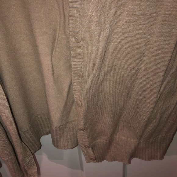 Cardigan - Picture 3 of 4